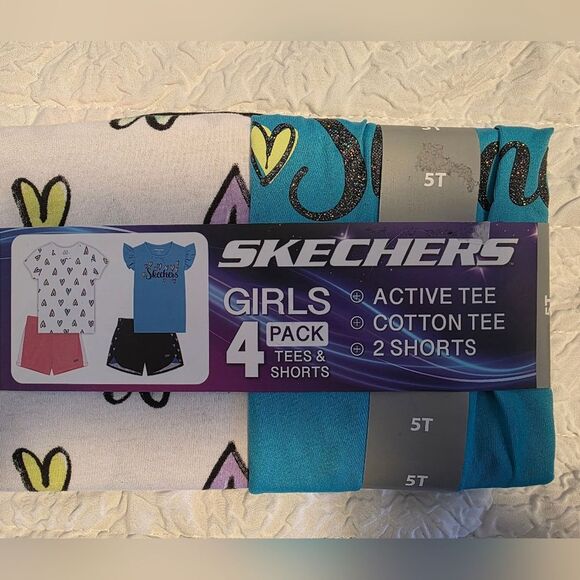 Skechers Kids' Heart Print T-Shirts and Shorts Set - Picture 3 of 3